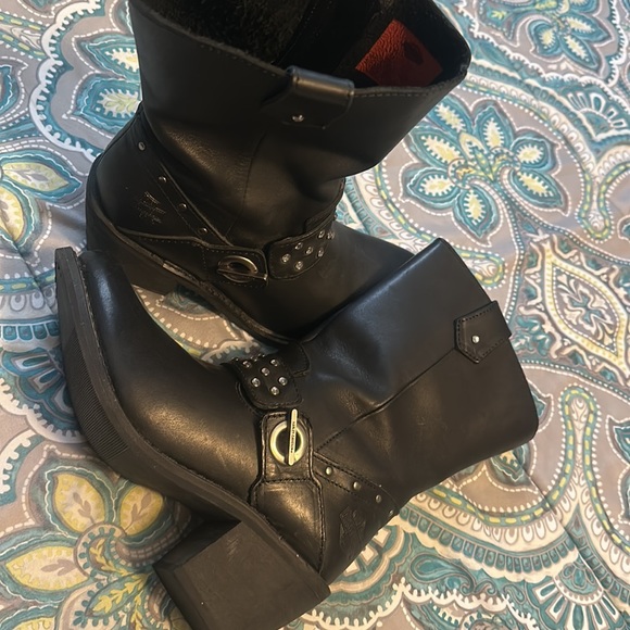 Harley Davidson Boots - Picture 3 of 6